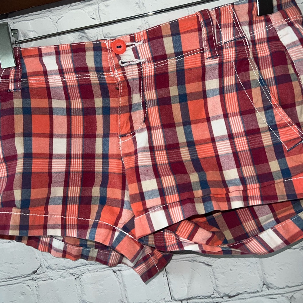 aeropostale red plaid shorts size 00 - Picture 3 of 5